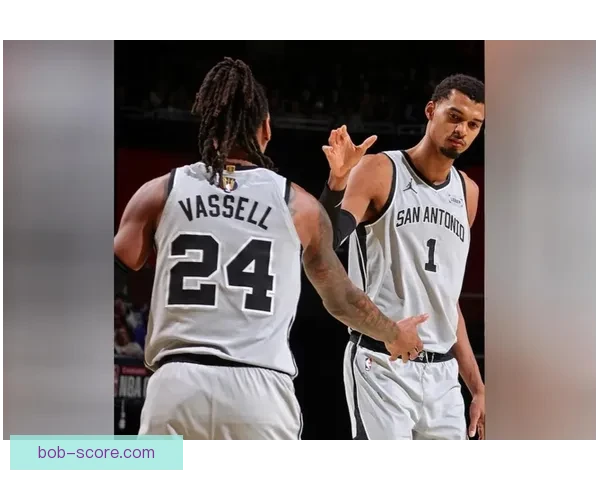 NBA东西部前十揭晓 雄鹿领衔榜首争夺激烈 十支球队无缘季后赛